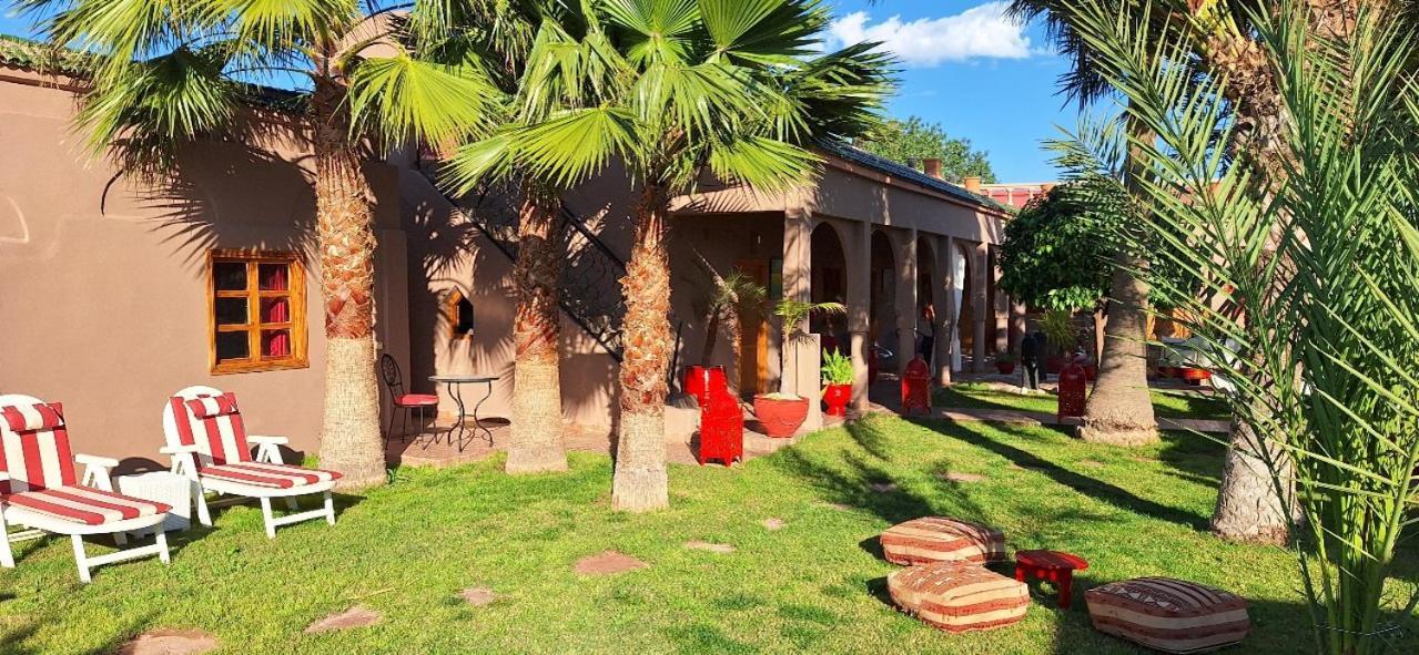 Jenny Lynn Hotel Tazrou Buitenkant foto
