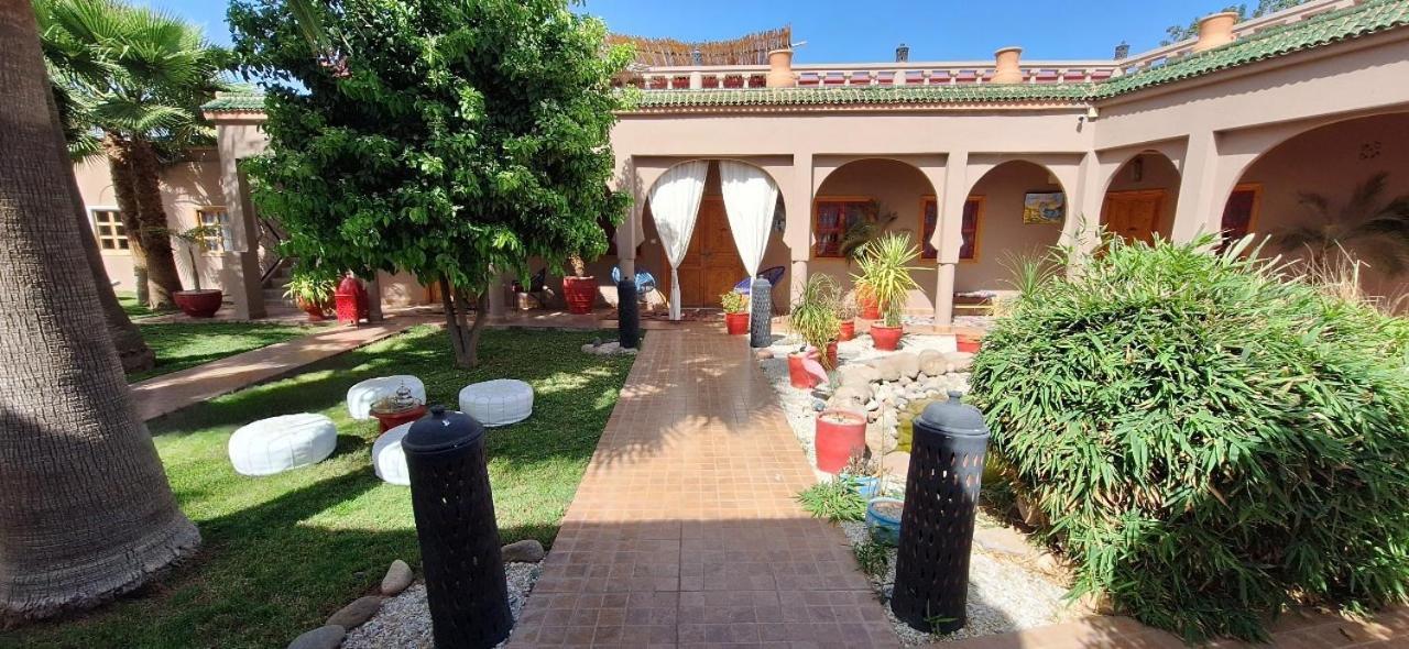 Jenny Lynn Hotel Tazrou Buitenkant foto