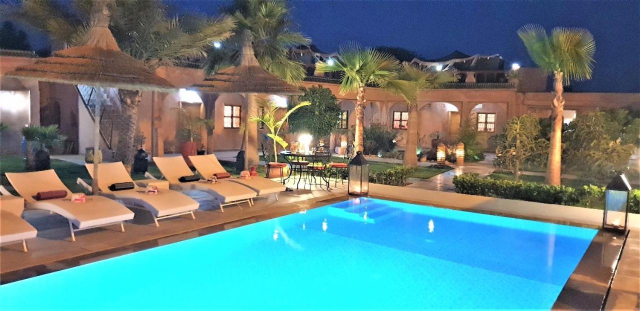 Jenny Lynn Hotel Tazrou Buitenkant foto